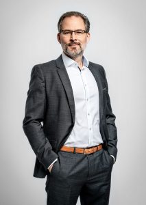 Dr. Björn Zenzen, LL.M. - Rechtsanwalt, Notar und Partner, Fachanwalt für Steuerrecht, Fachanwalt für Handels- und Gesellschaftsrecht